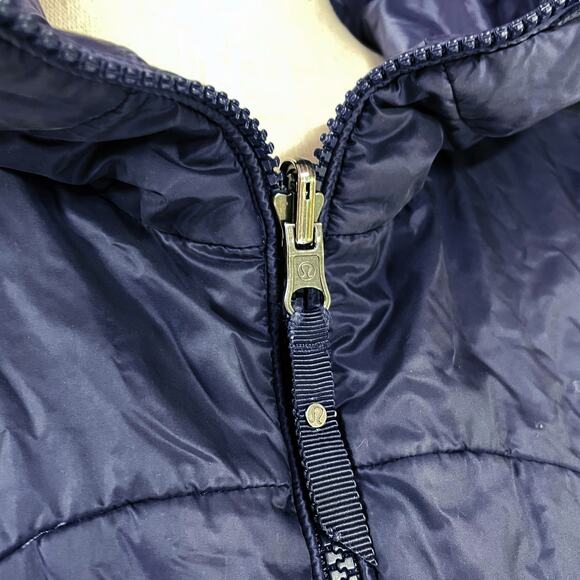 LULULEMON Layer Up Reversible Jacket in Deep Indigo/Greyvy Size 4 *flawed* - Picture 7 of 9